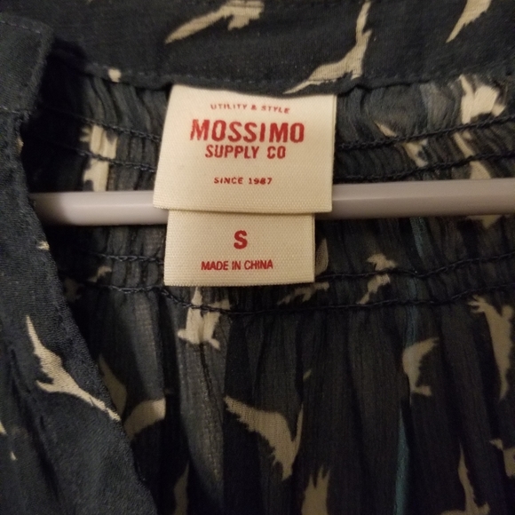 Mossimo - shear tunic 3 quarter sleeve top - size small - Picture 3 of 5